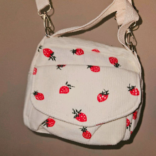 Strawberry Pattern Bag